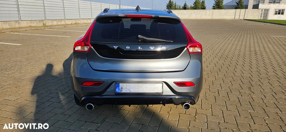 Volvo V40 D4 VEA R-Design - 3