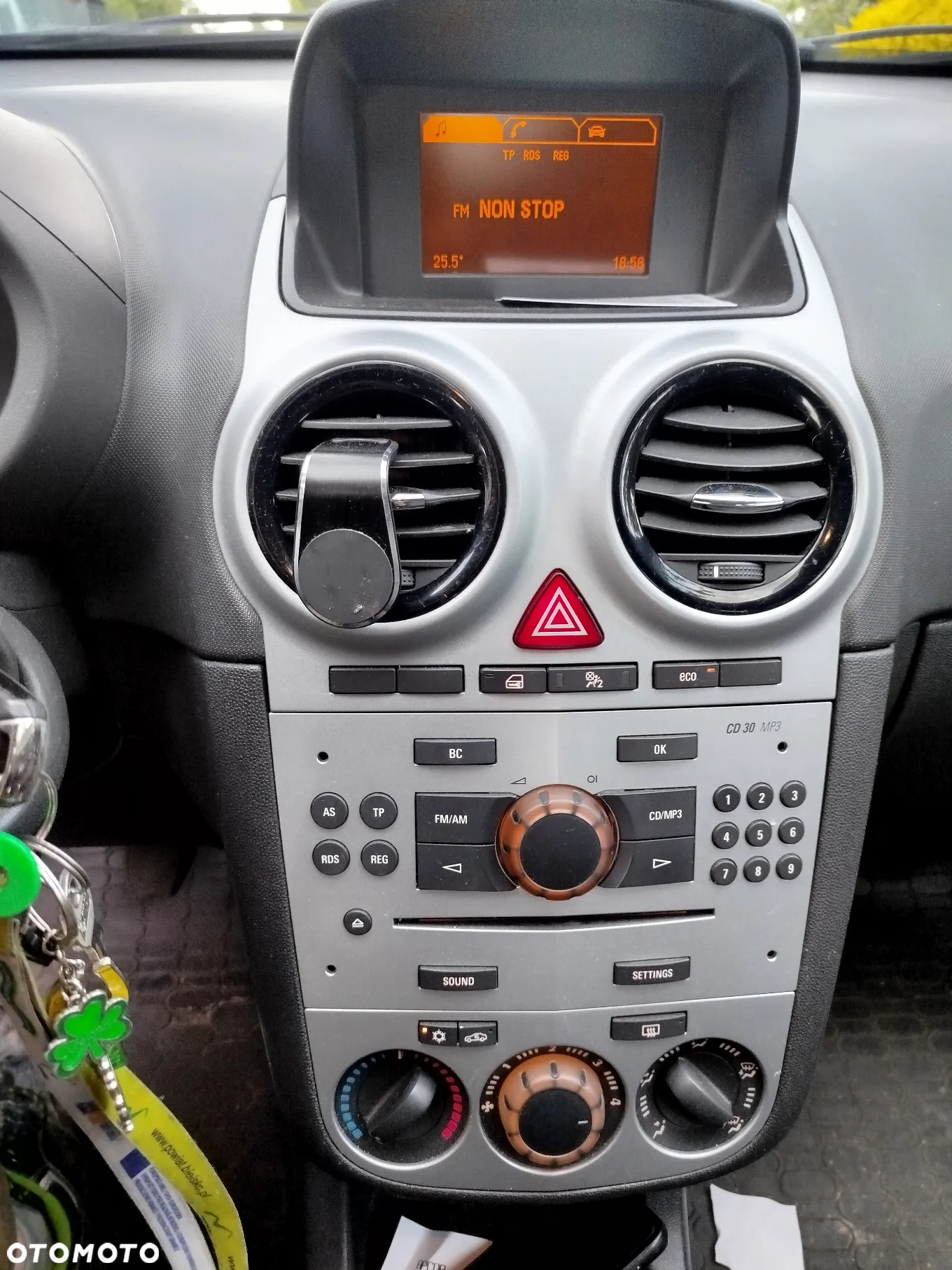 Opel Corsa 1.3 CDTI Color Edition - 10