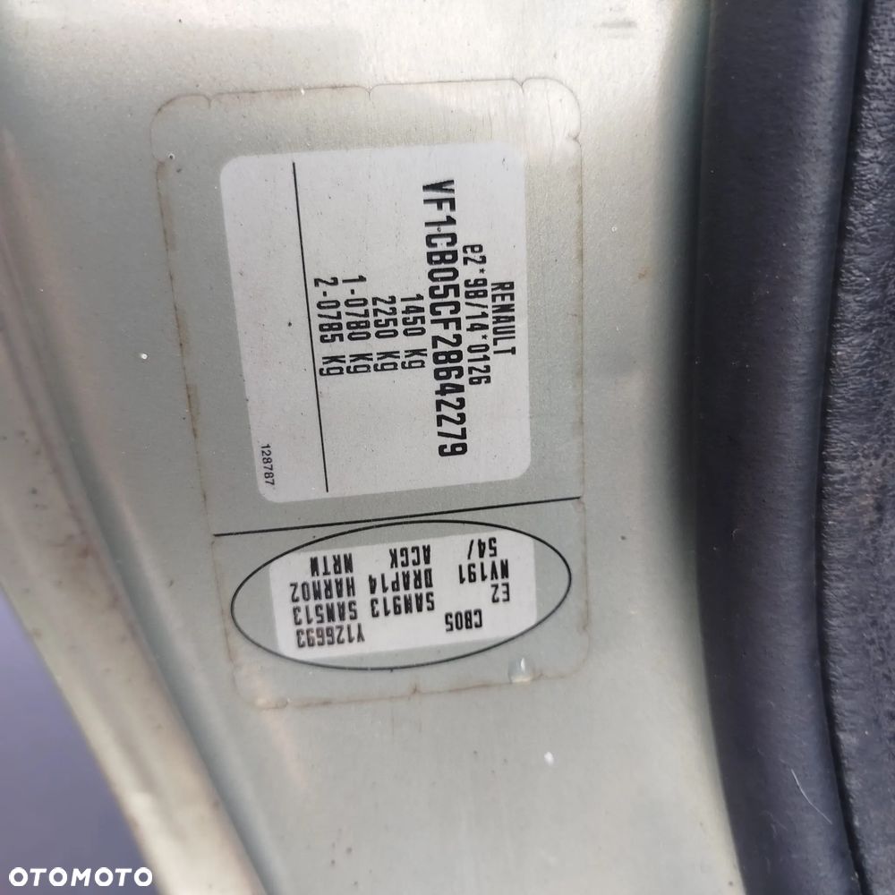 Renault Clio 2 na części. - 7