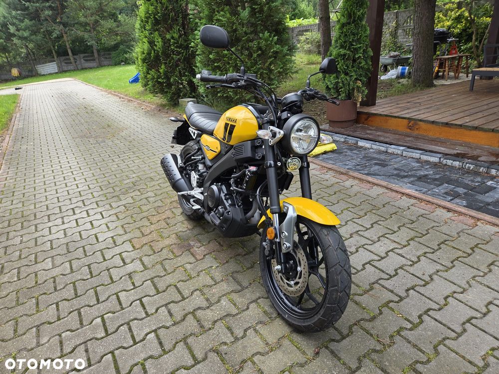 Yamaha XSR - 3