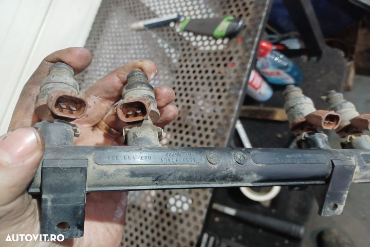 Rampa injectoare 1.4 AQW  047133321 047133319 Skoda Fabia 6Y [1999 - - 2