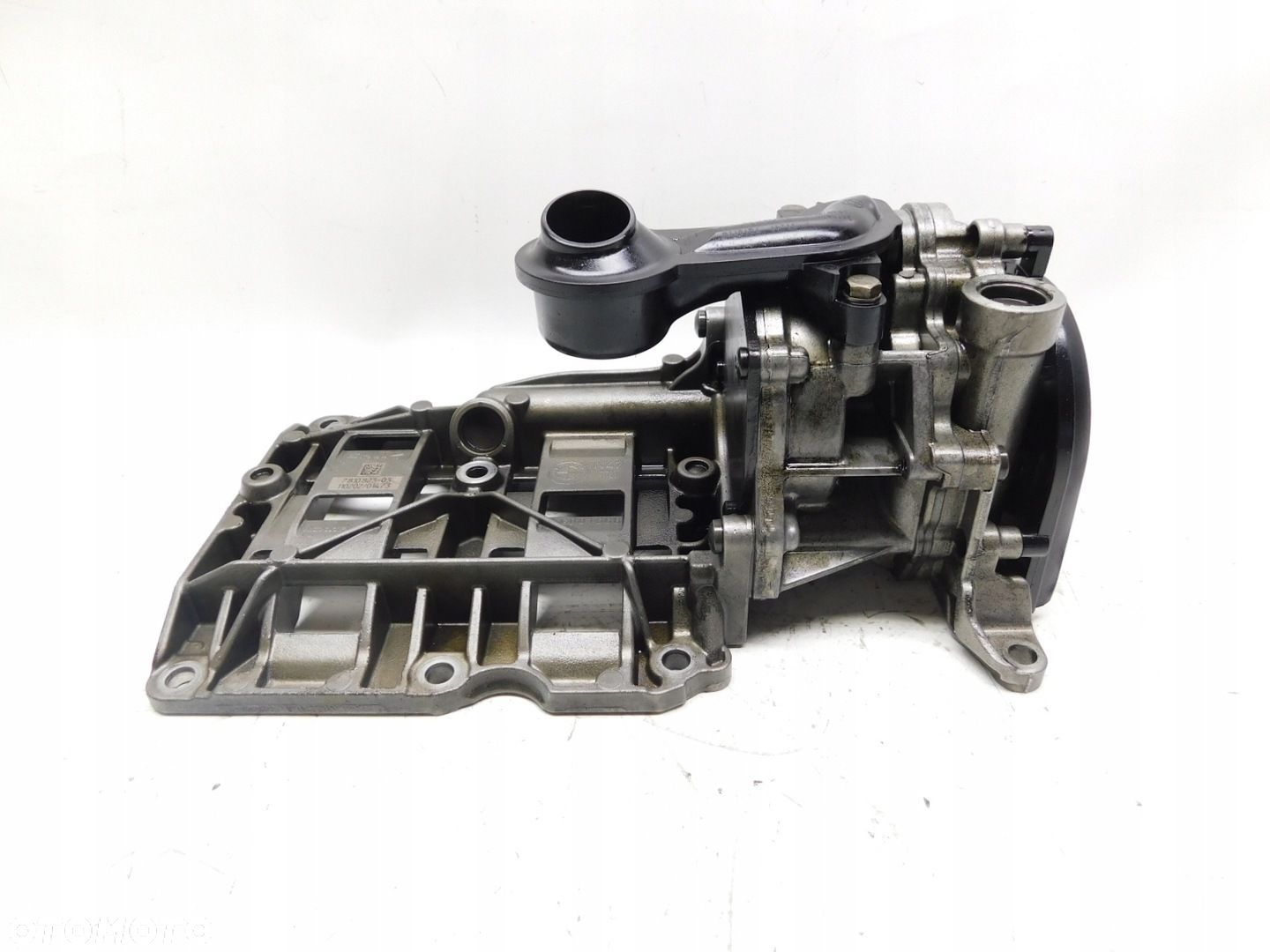 POMPA OLEJU - BMW E90 F20 F30 F31 F10 F25 E84 2.0d N47D20C - 1