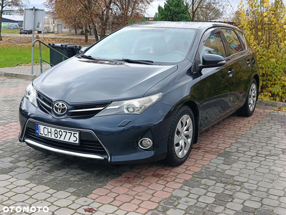 Toyota Auris - 4
