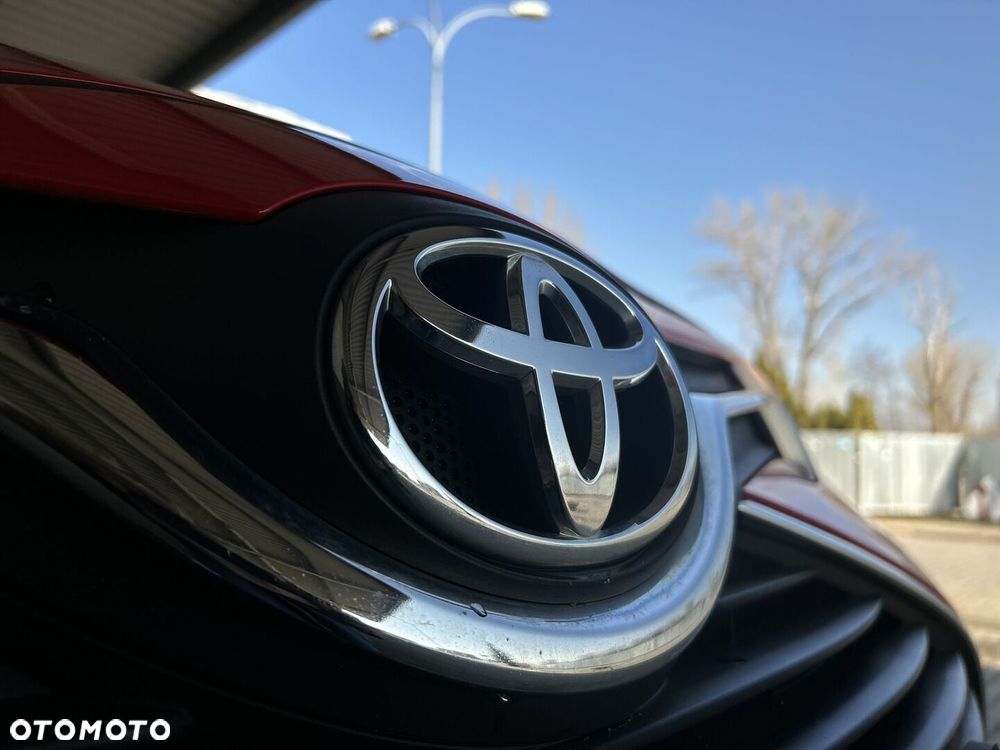 Toyota Yaris 1.33 Premium EU6 - 5