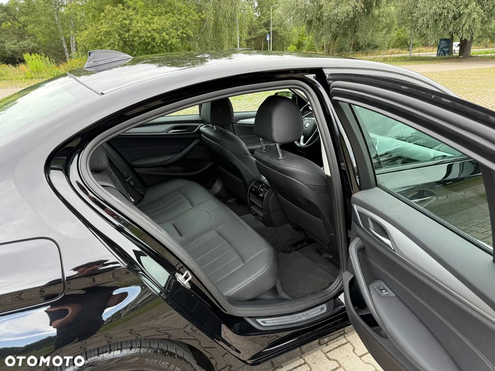 BMW Seria 5 - 10