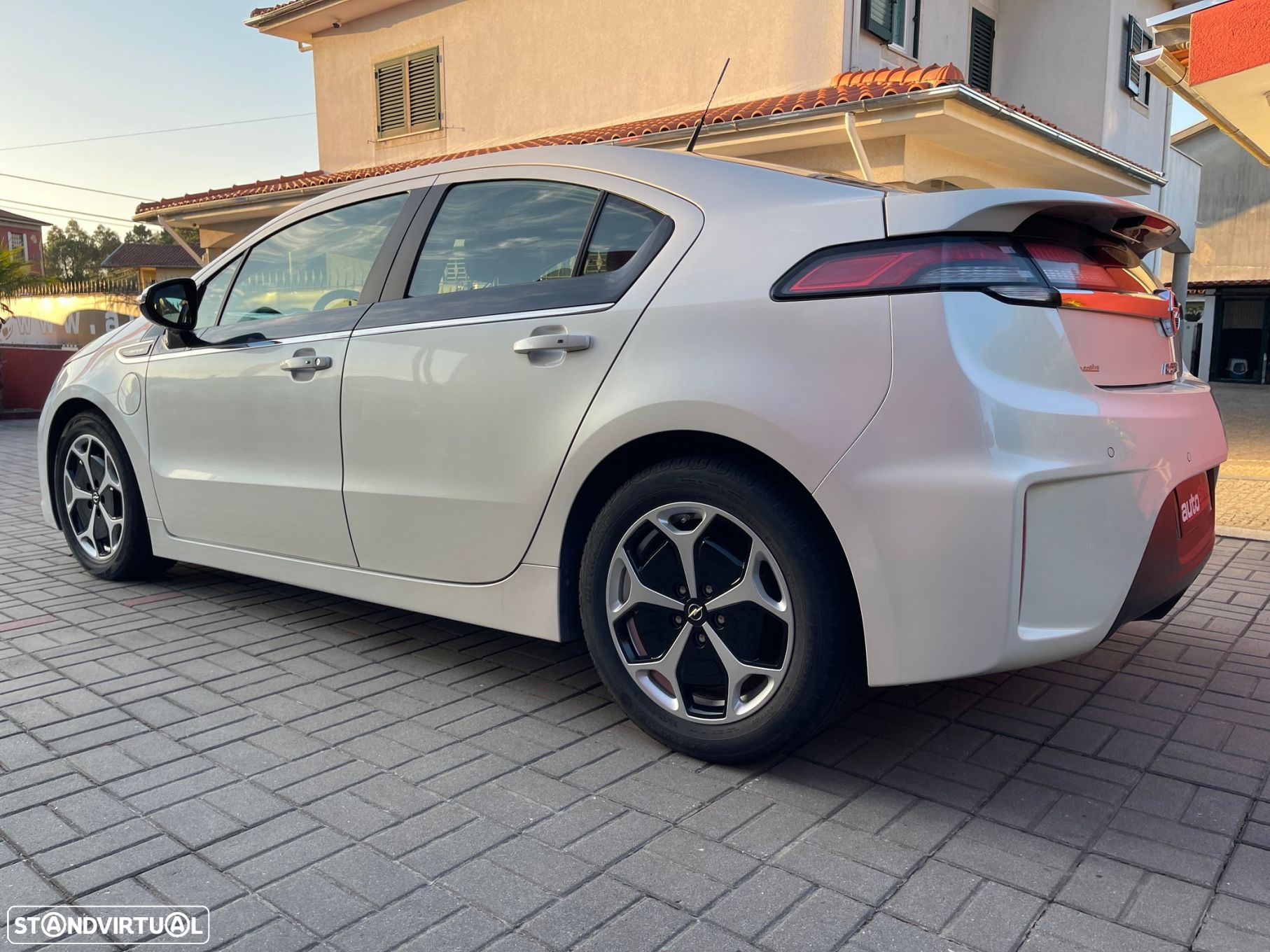Opel Ampera-e - 4