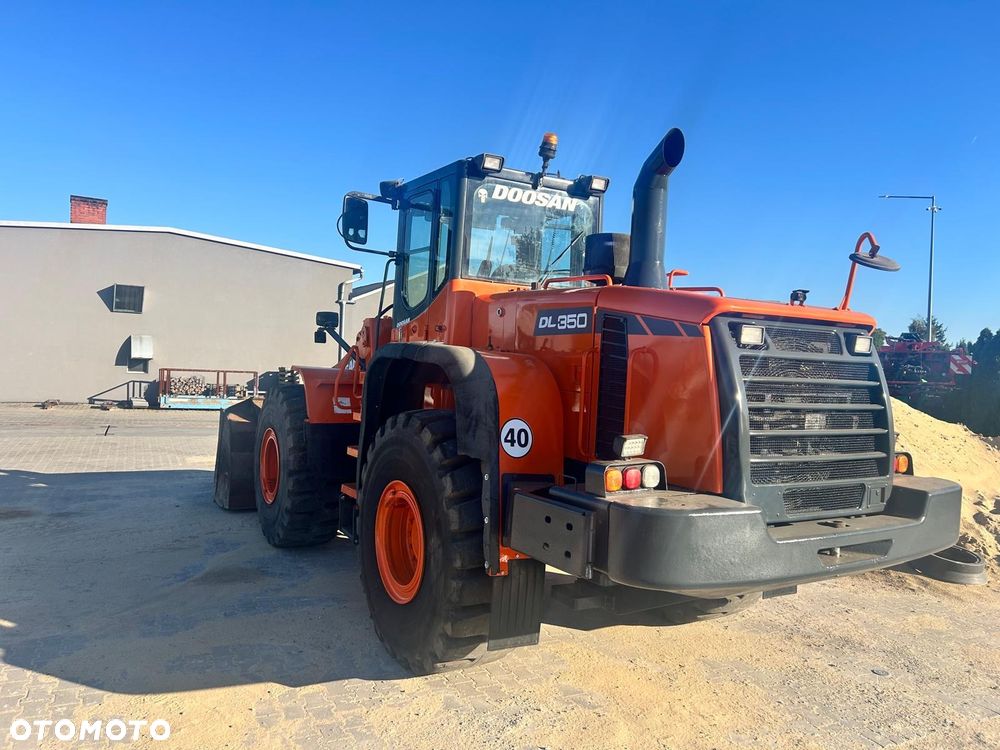 Doosan DL350 - 3