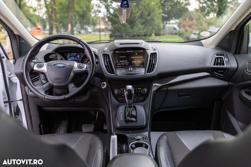 Ford Kuga 2.0 TDCi 4x4 Aut. Titanium - 14