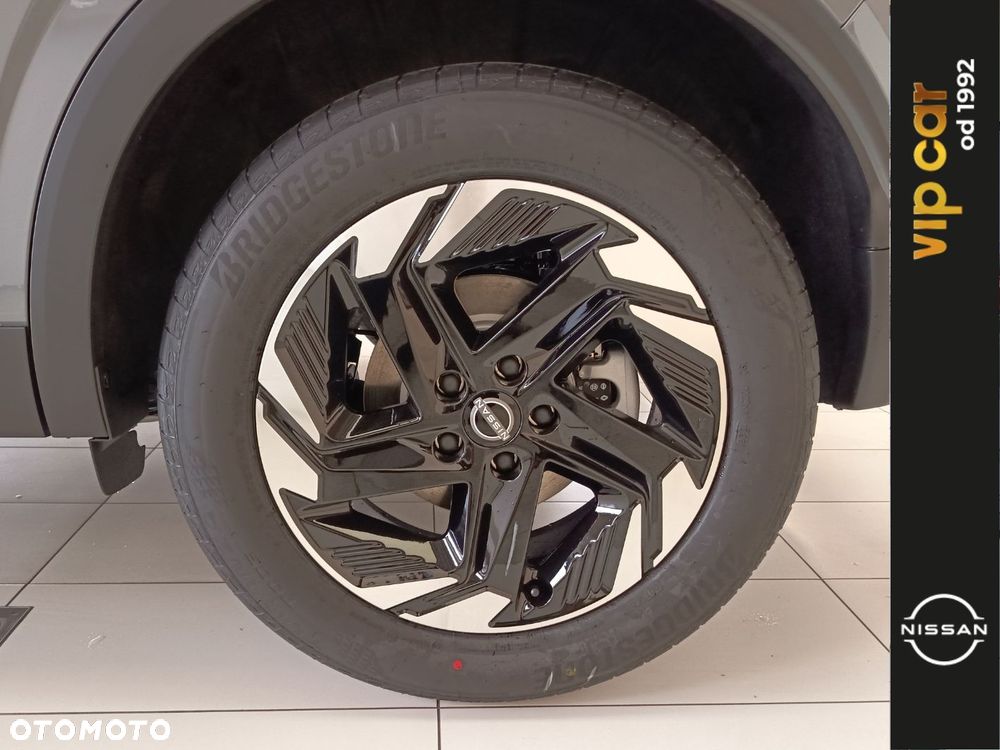 Nissan Qashqai 1.3 DIG-T mHEV N-Connecta Xtronic - 10