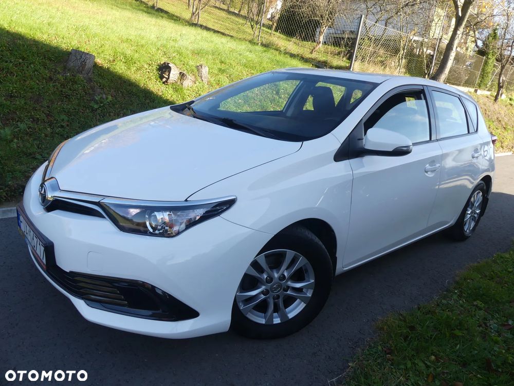 Toyota Auris 1.33 VVT-i Premium - 26