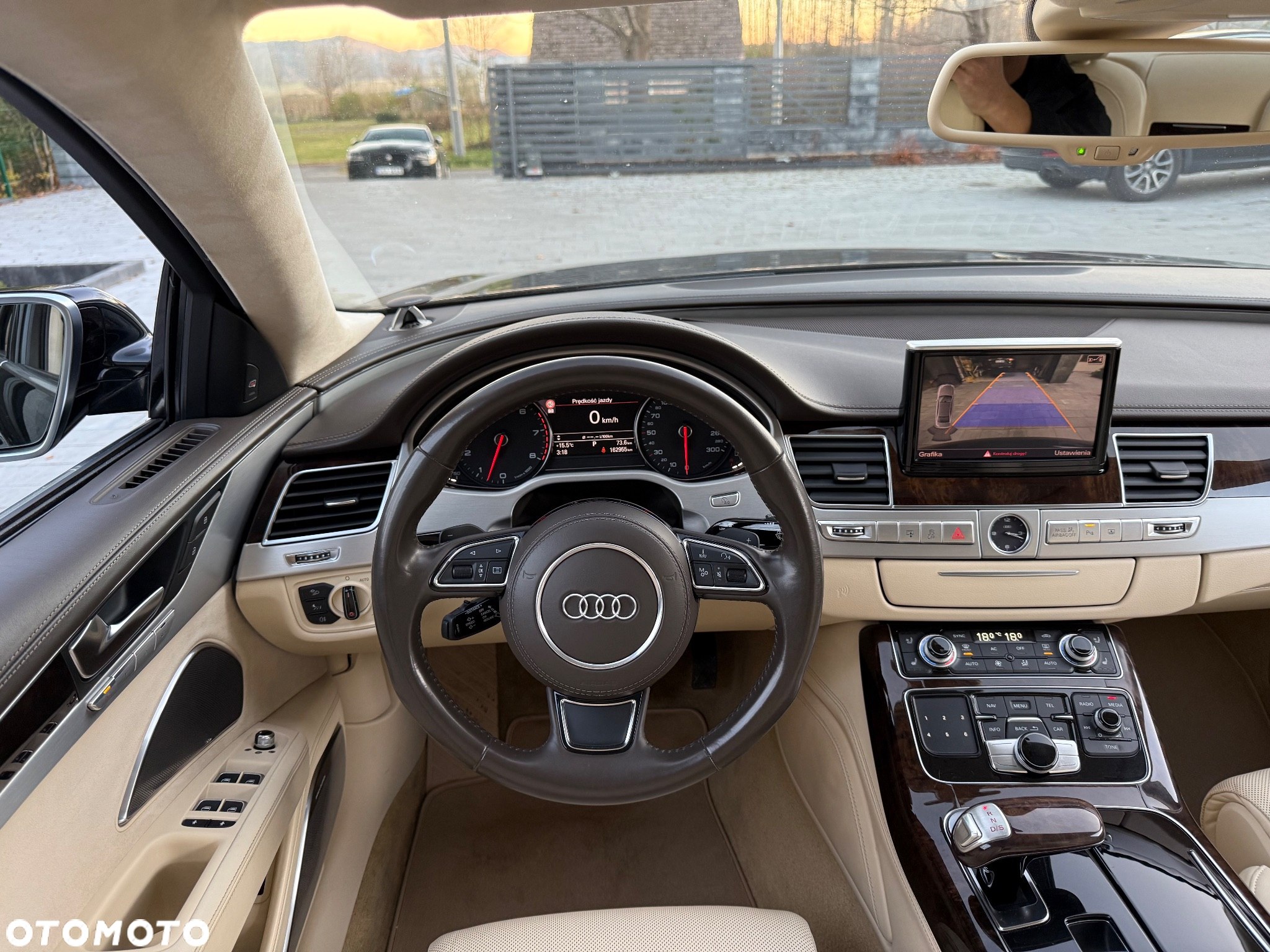 Audi A8 6.3 W12 FSI L Quattro - 10