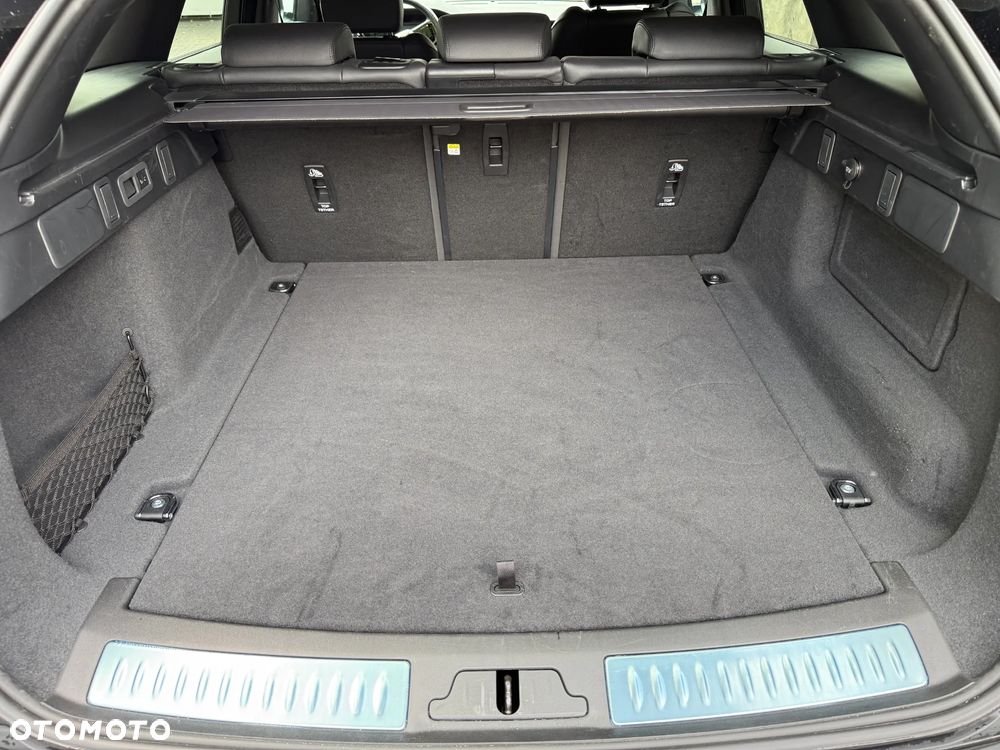 Land Rover Range Rover Velar 2.0 D200 mHEV S - 17