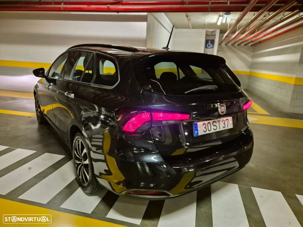 Fiat Tipo Station Wagon 1.3 M-Jet Lounge - 18