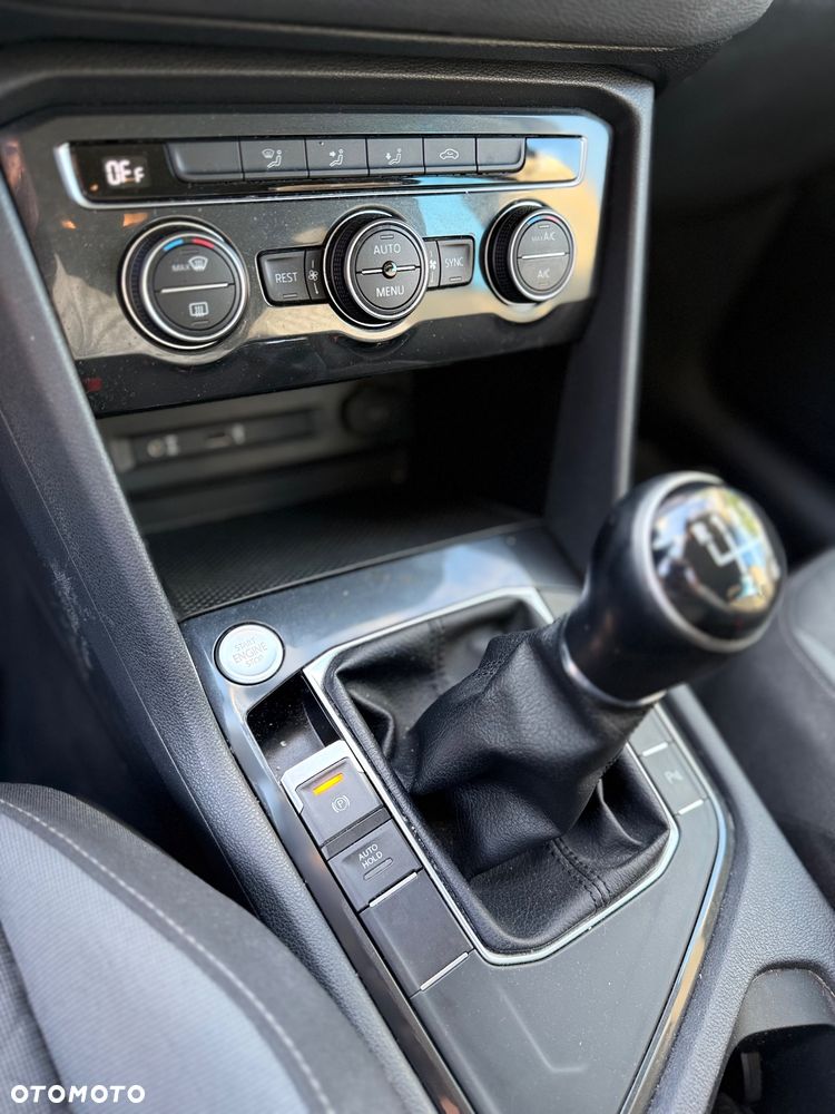 Volkswagen Tiguan 1.5 TSI EVO Comfortline - 17