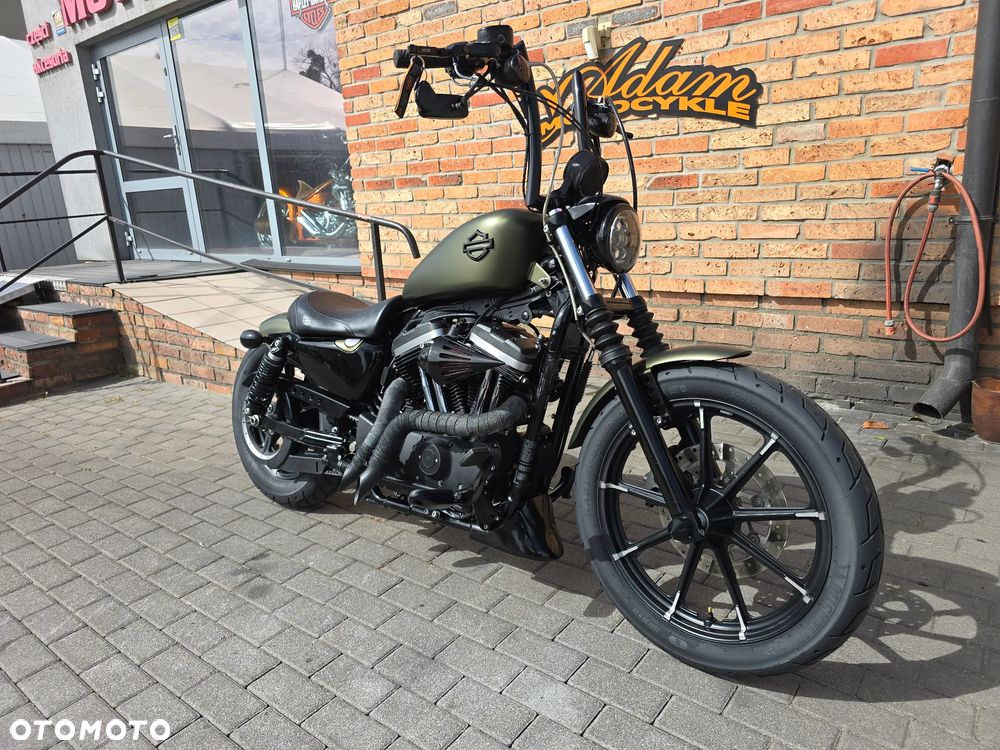 Harley-Davidson Sportster Iron 883 - 11