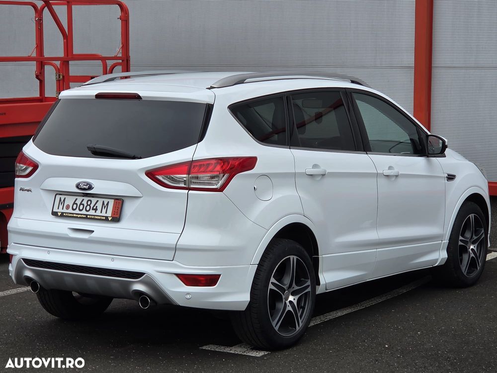 Ford Kuga 2.0 TDCi 2x4 ST-Line - 20