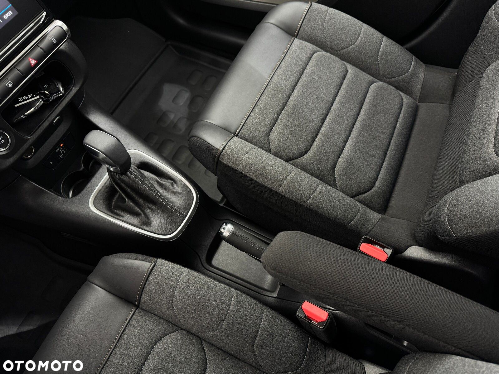 Citroën C3 1.2 PureTech Max EAT6 - 27
