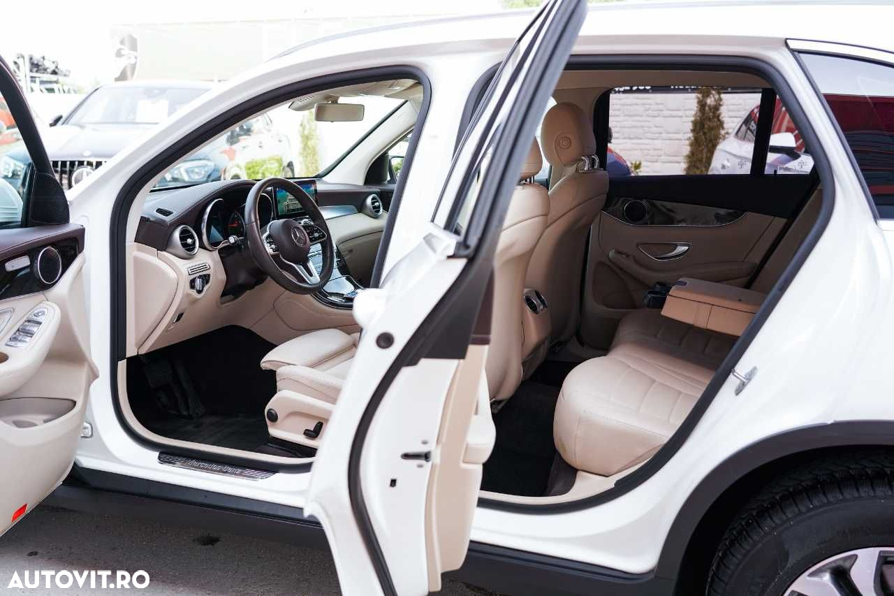 Mercedes-Benz GLC - 11
