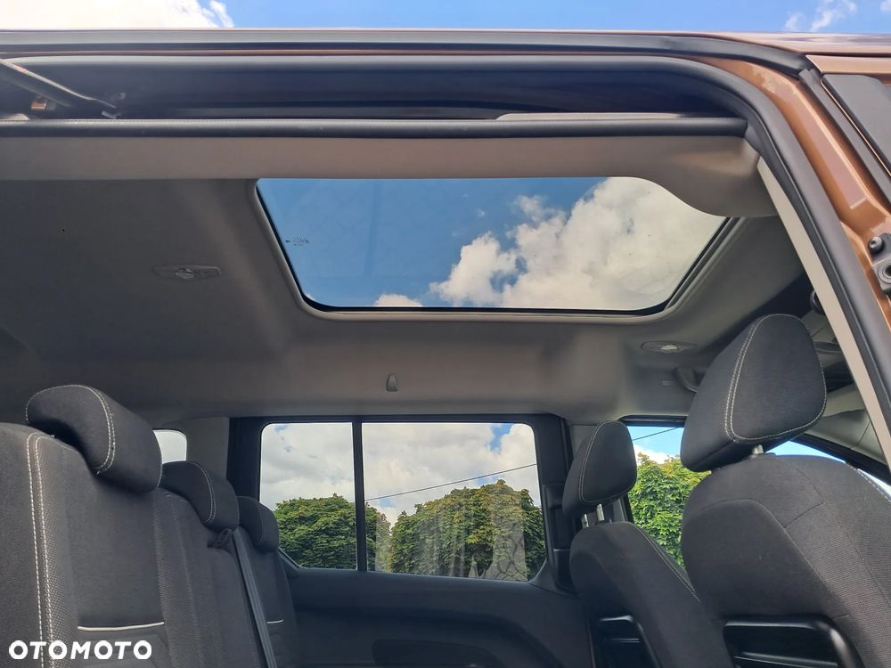 Ford Tourneo Connect Grand 1.6 TDCi Titanium - 21