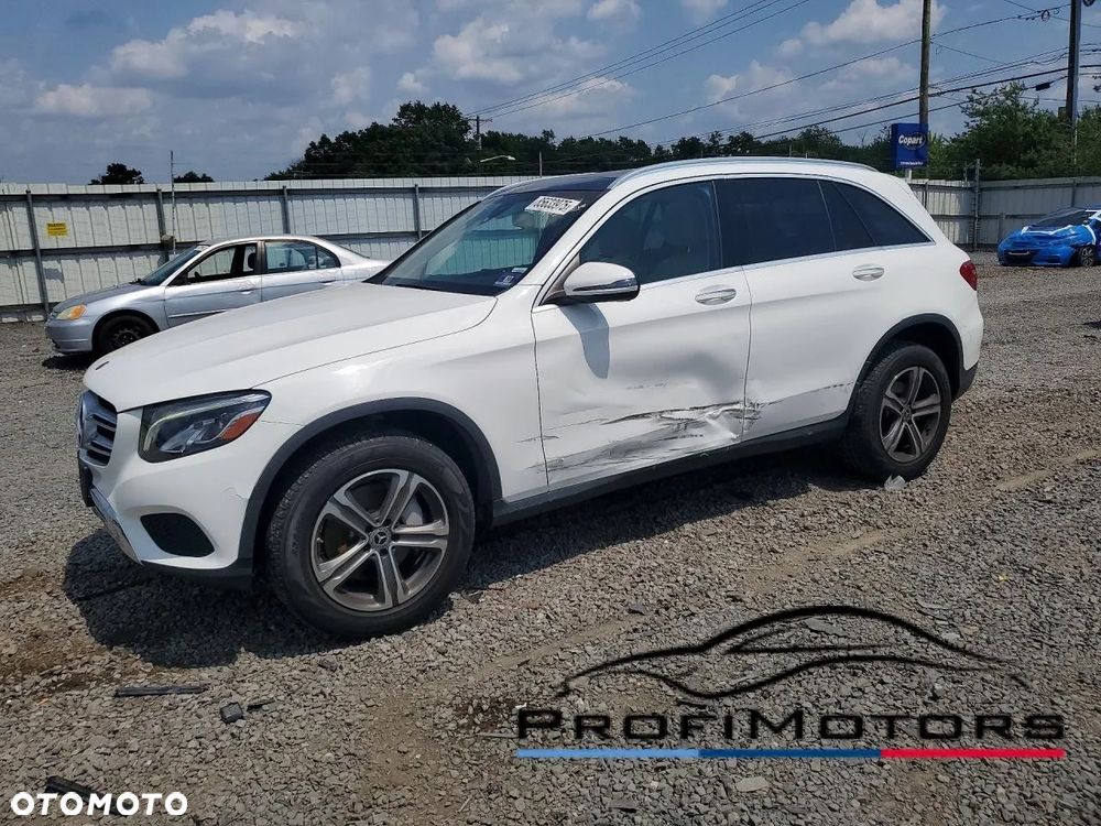 Mercedes-Benz GLC 300 4Matic 9G-TRONIC - 1