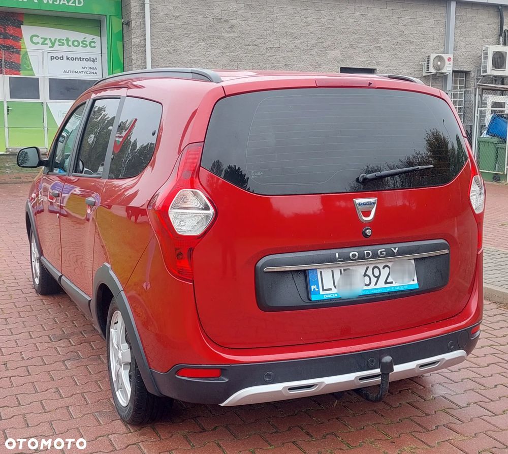 Dacia Lodgy 1.3 TCe Stepway S&S - 13
