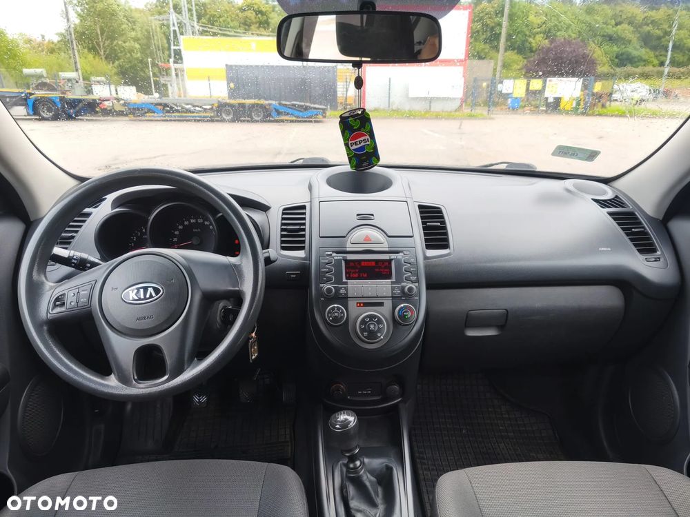 Kia Soul 1.6 CRDI L - 19