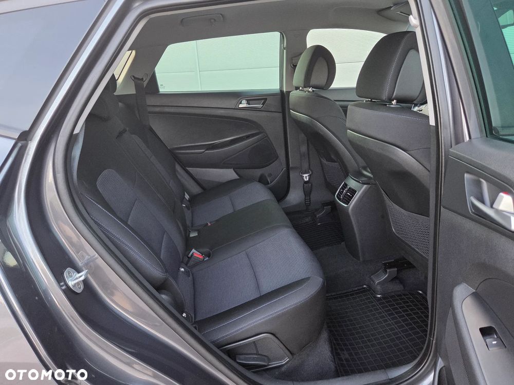 Hyundai Tucson blue 1.7 CRDi 2WD DCT Advantage - 35