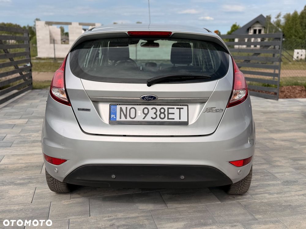 Ford Fiesta - 11
