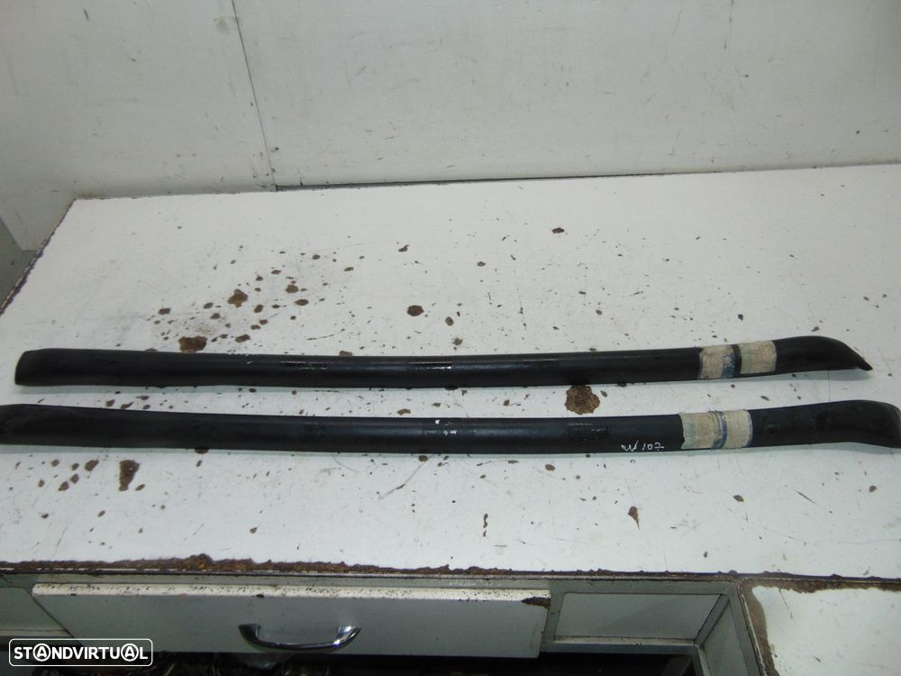 Mercedes W107 borrachas para-choques - 1