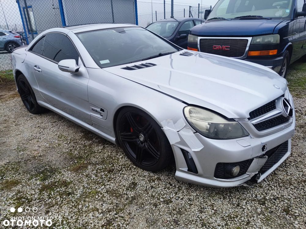 Mercedes-Benz SL 63 AMG SPEEDSHIFT MCT - 3