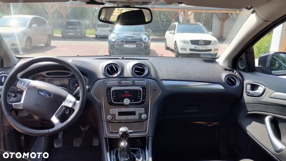 Ford Mondeo 2.2 TDCi Trend - 19