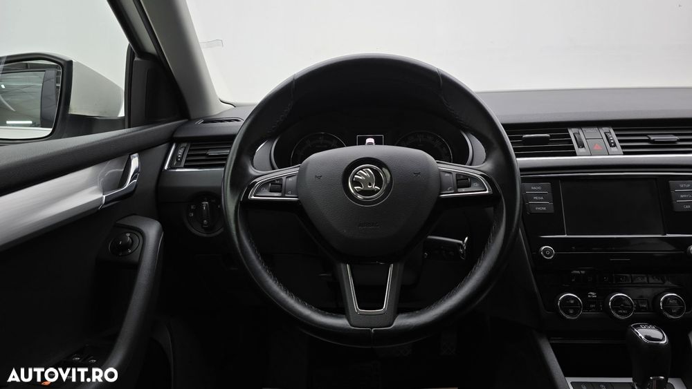 Skoda Octavia 1.4 TSI DSG Style - 15