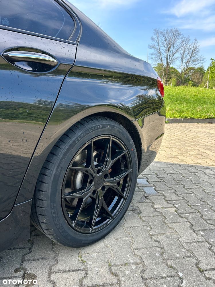 BMW Seria 5 535i xDrive Sport-Aut Luxury Line - 6
