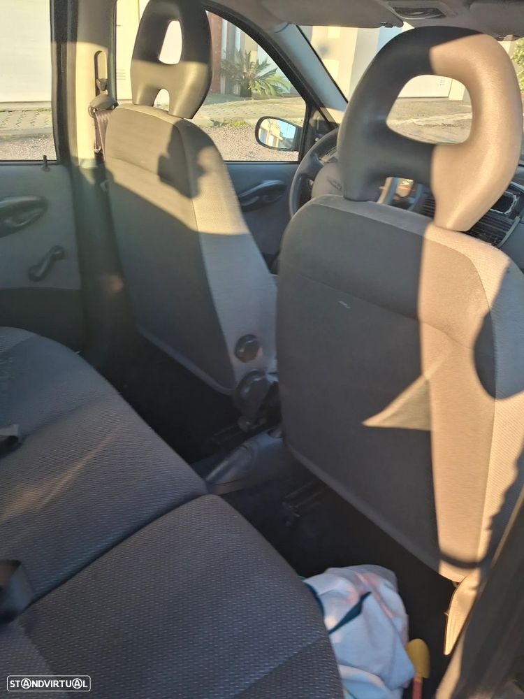 Fiat Punto 1.2 S - 4