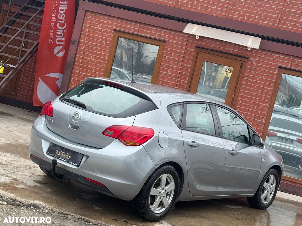 Opel Astra 1.6 Enjoy - 22