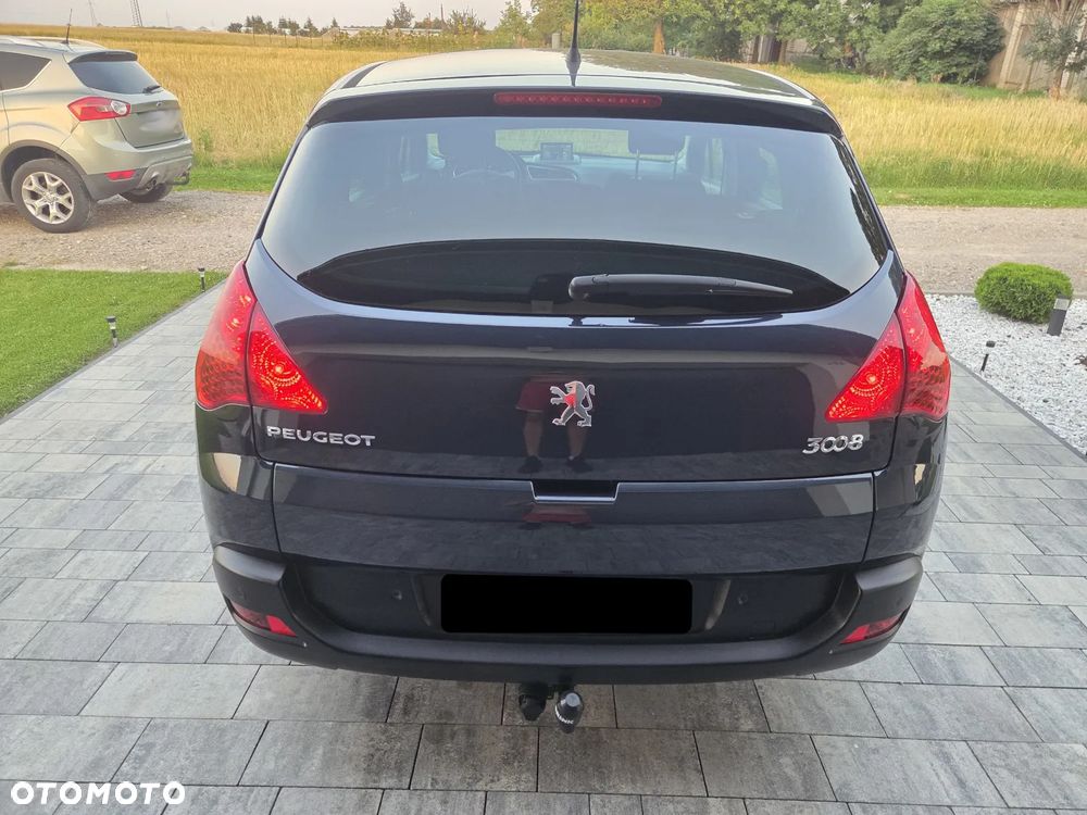 Peugeot 3008 HDi 115 Allure - 12