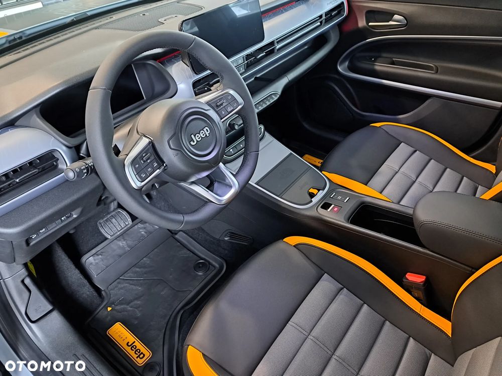 Jeep Avenger 1.2 T3 mHEV The North Face 4xe eDCT6 - 6