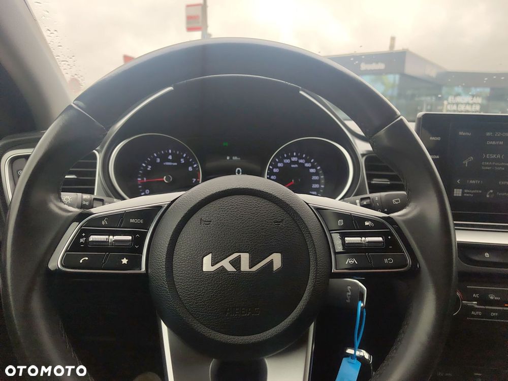 Kia XCeed 1.5 T-GDI M - 23
