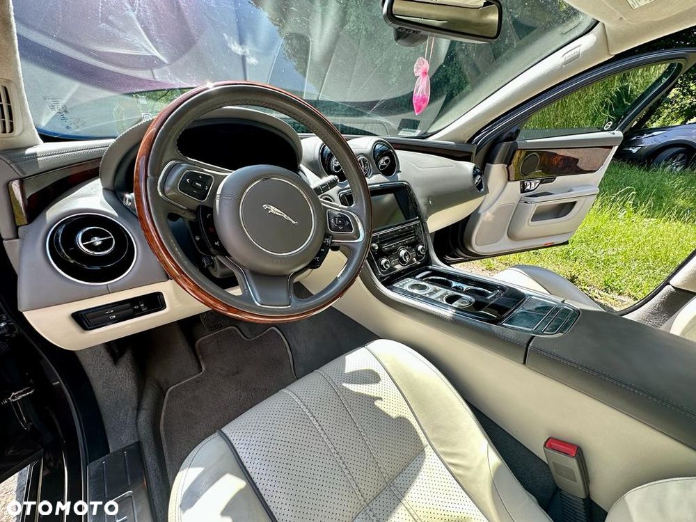 Jaguar XJ 3.0 V6 Kompressor AWD Portfolio - 21