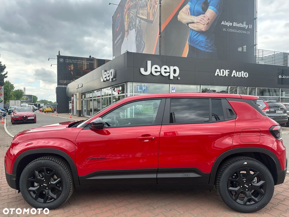 Jeep Avenger 1.2 T3 mHEV Black Edition FWD eDCT6 - 4