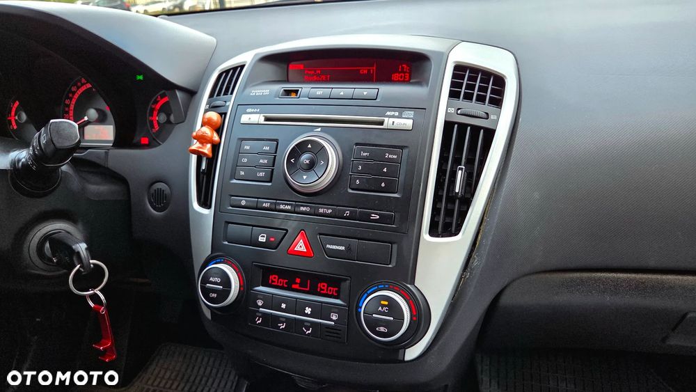 Kia ProCeed 1.4 Comfort - 12