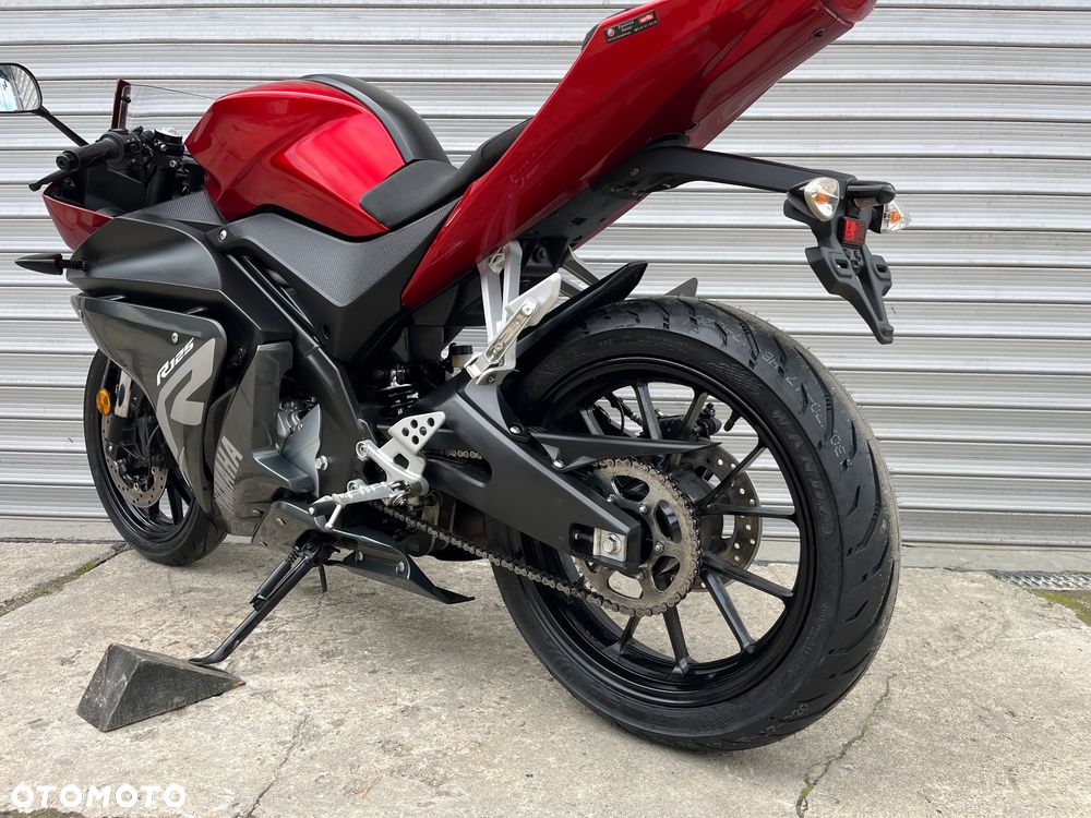 Yamaha YZF - 31