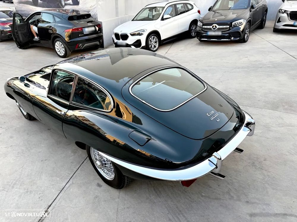 Jaguar E-Type - 43