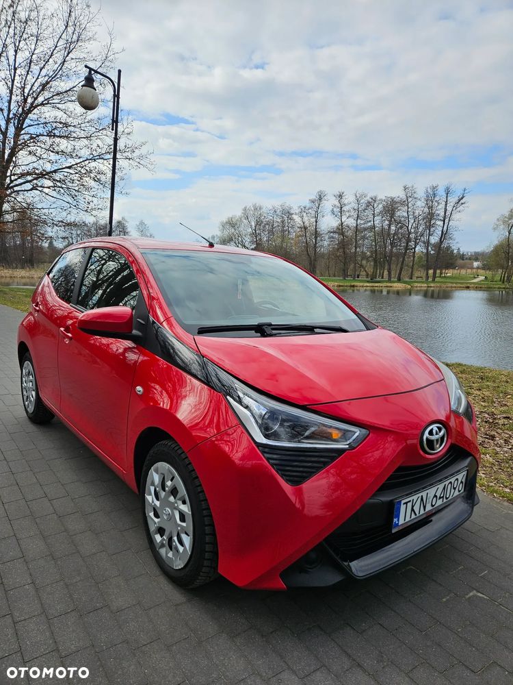 Toyota Aygo 1.0 VVT-i Color Edition - 1