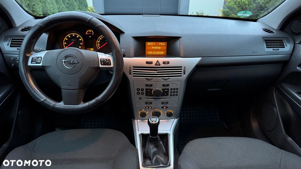 Opel Astra 1.6 - 8