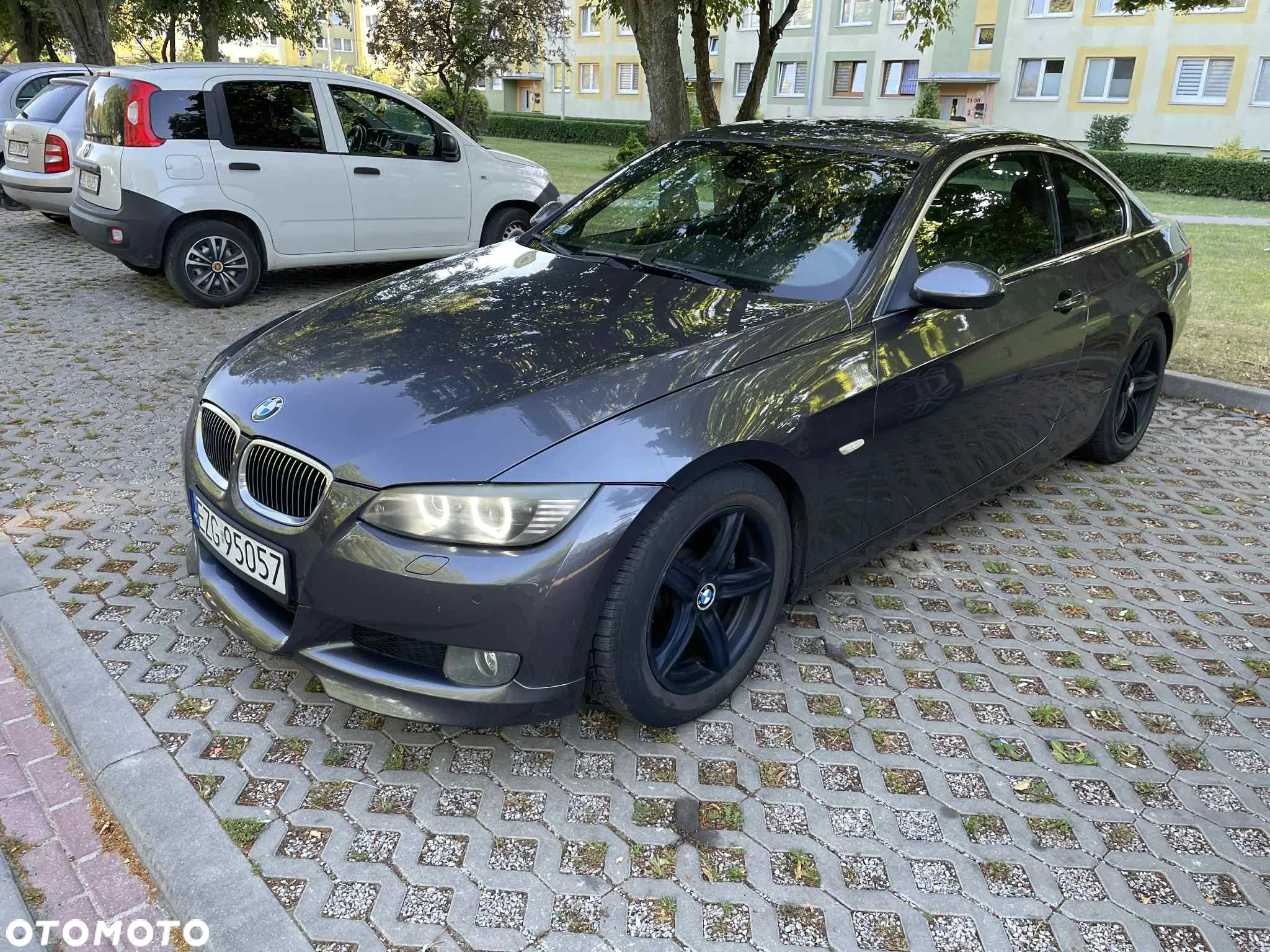 BMW Seria 3 325i - 3