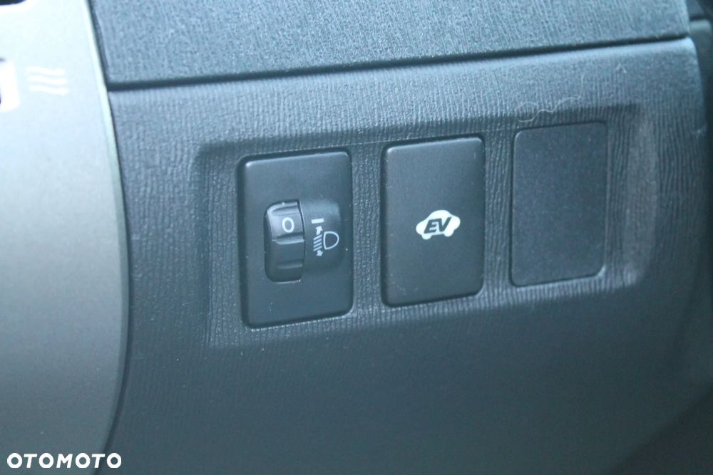 Toyota Prius 1.5 VVT-i Sol (nav) - 11