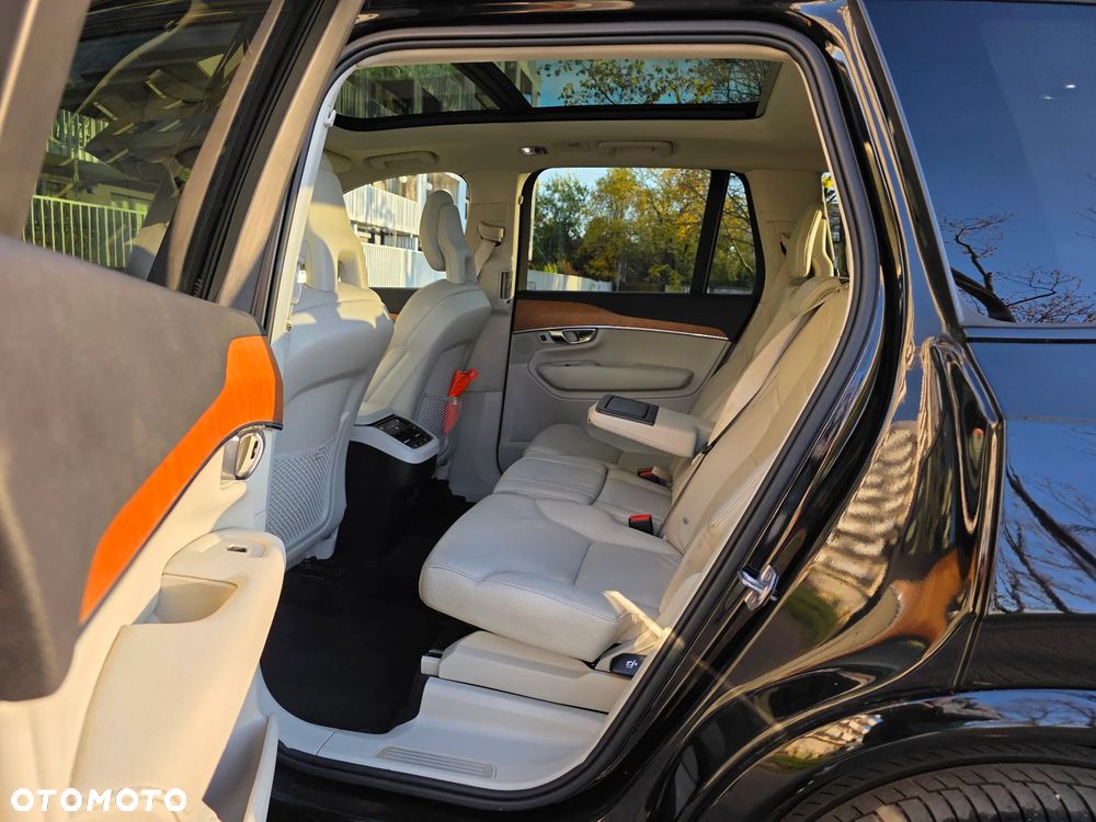 Volvo XC 90 T6 AWD Momentum 7os - 22
