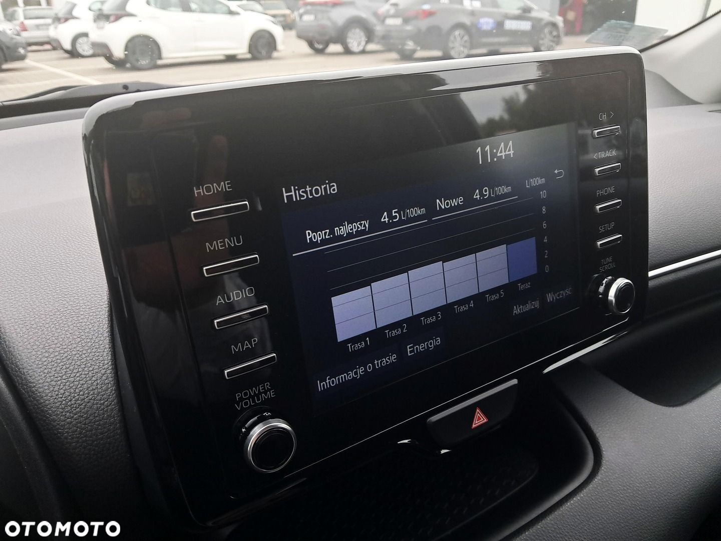 Toyota Yaris Hybrid 1.5 Comfort - 17