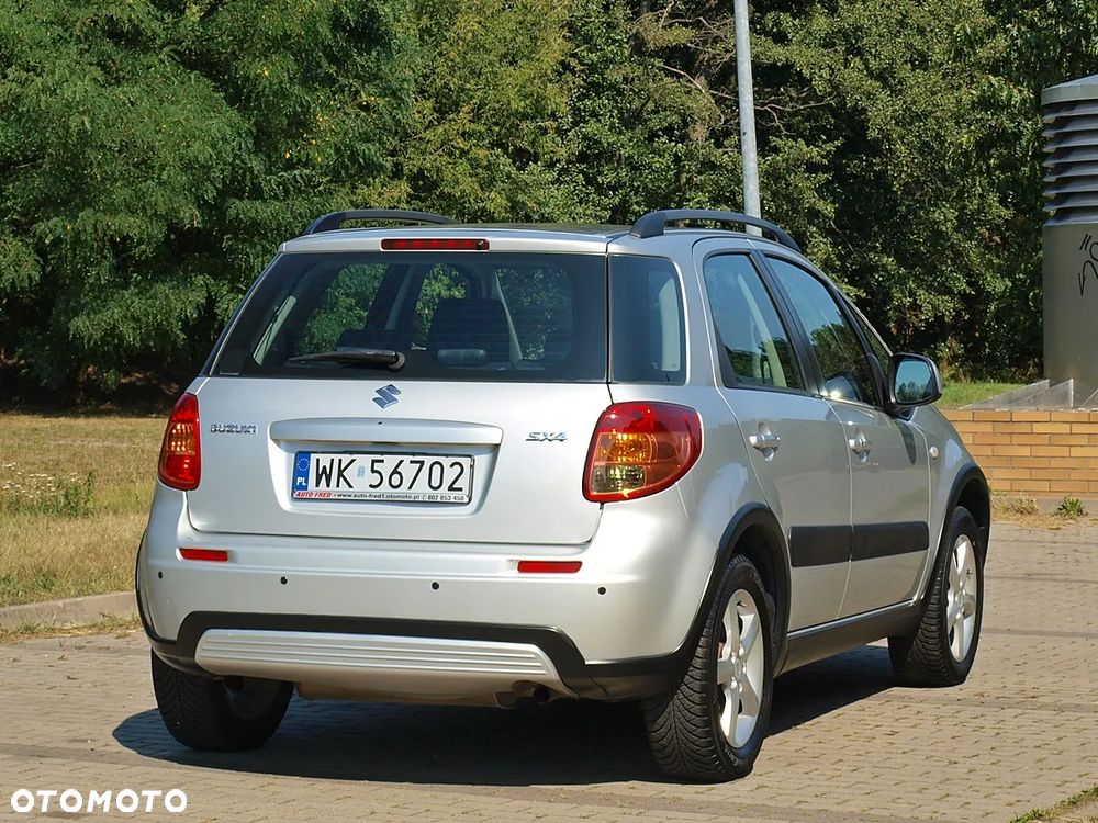 Suzuki SX4 1.6 GS / Premium - 6